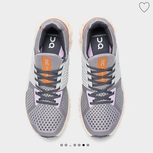 NEW WOMEN'S ON CLOUDSWIFT RUNNING
SHOES